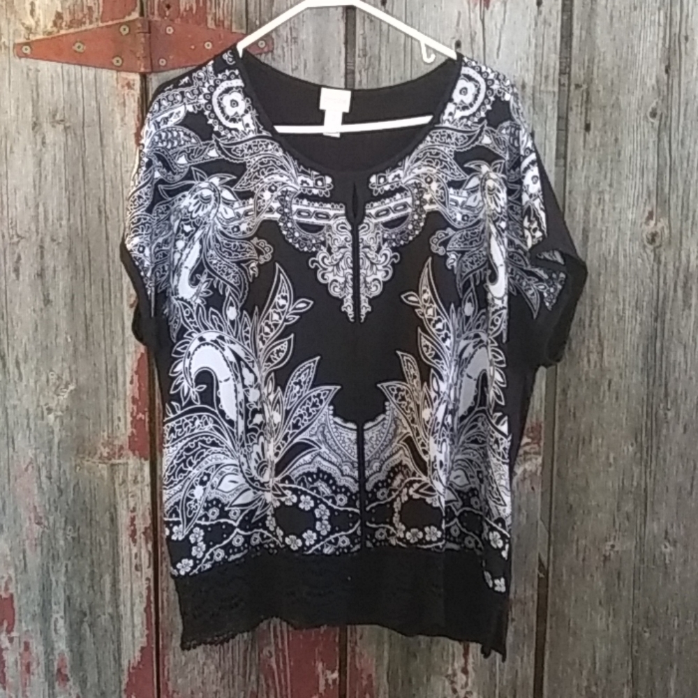 Size 3 Chico's Short Sleeve Top